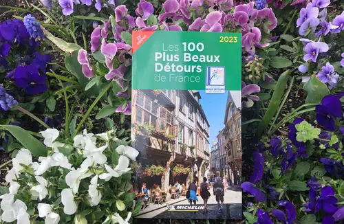 Le guide des Plus Beaux Détours de France 2023 est arrivé