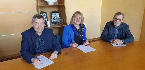 Signature de la Convention de Partenariat « Services de Proximité » entre l’Association des Maires Ruraux de la Corrèze
